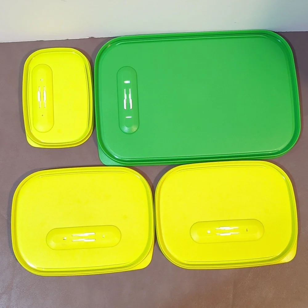 Tupperware 4 Piece Set Fridge Smart Excellent Preowned Condition